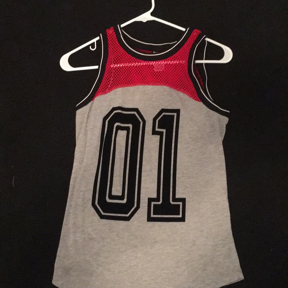 light gray “01” fashion jersey with red mesh top.